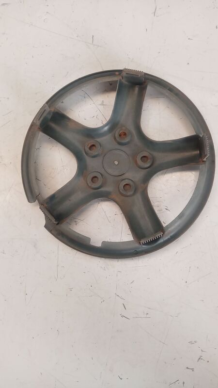 Hub Caps Aftermarket Aftermarket 13 inch