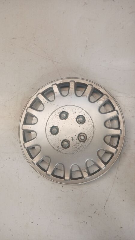 Hub Caps Aftermarket Aftermarket 15 inch