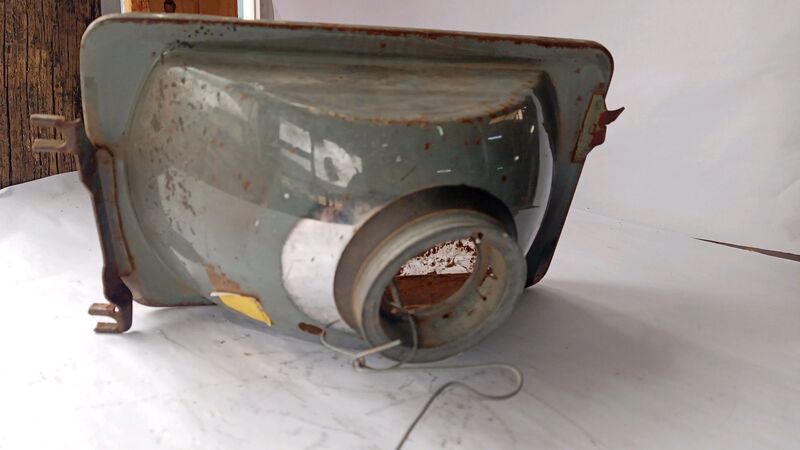 Headlights Volkswagen Passat RHS 1981 to 1988