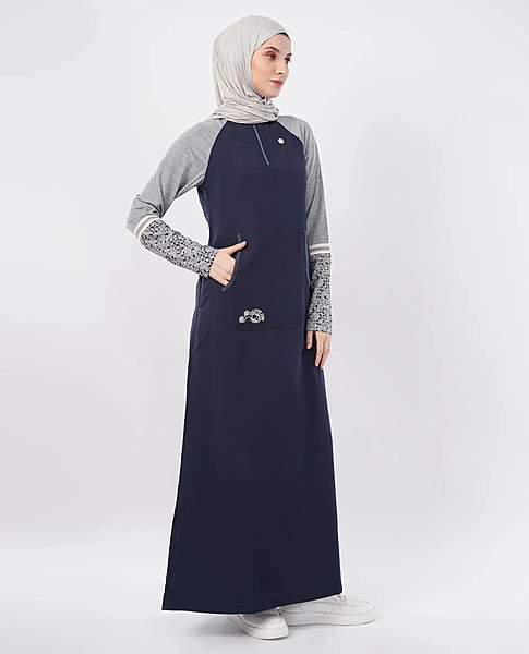EDGY KANGAROO POCKETS JILBAB