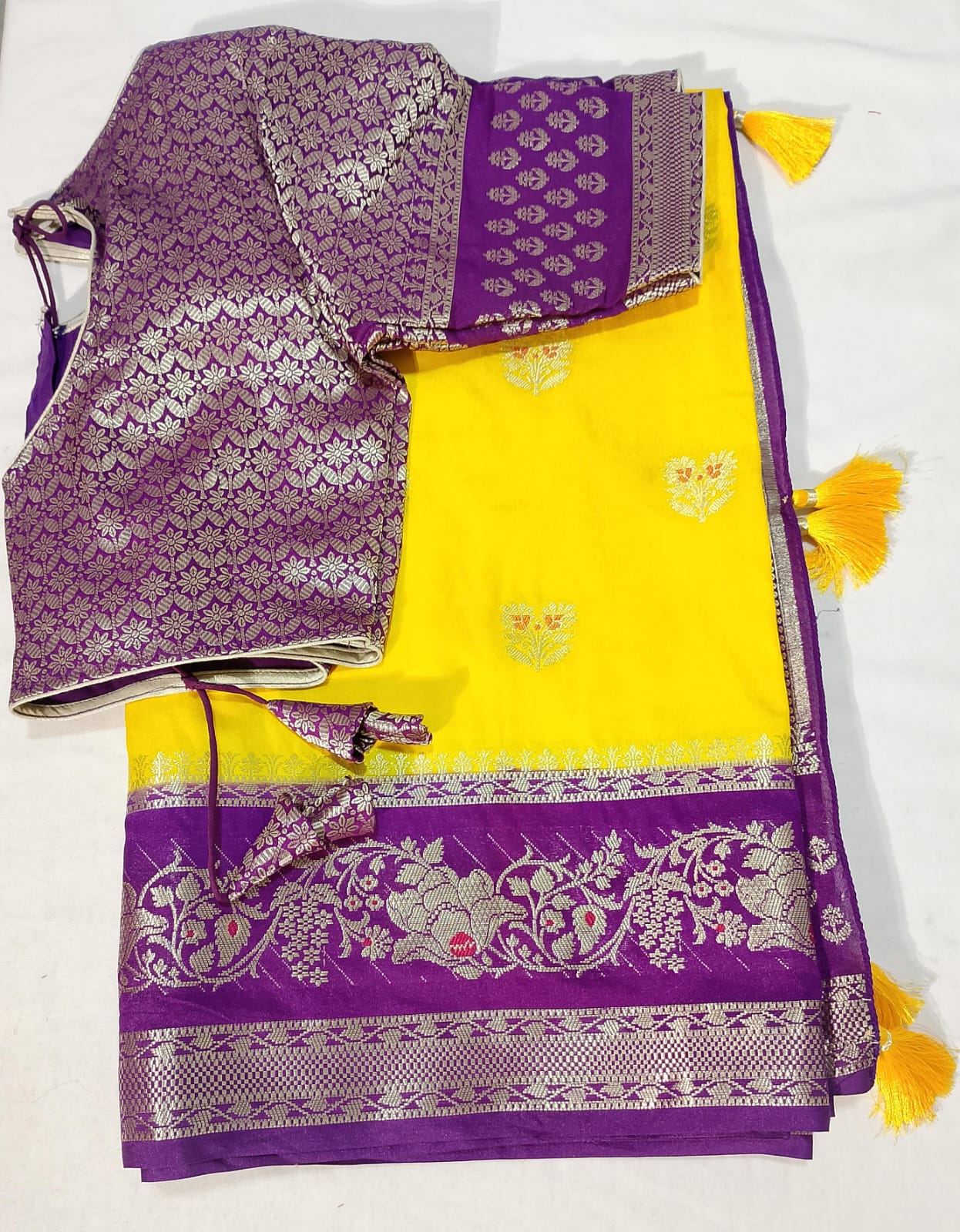 J336: Ready To Ship Beautiful Banarasi Silk Saree With Stitched Blouse