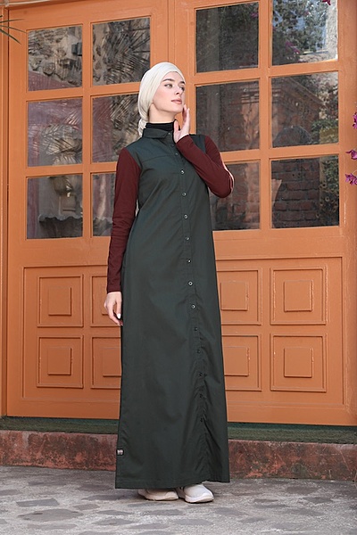 RIPE OLIVE WITH MAROON SLEEVE SHIRT JILBAB
