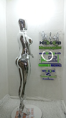 The Olaedo Chrome Female Mannequin The Olaedo Chrome Female Mannequin