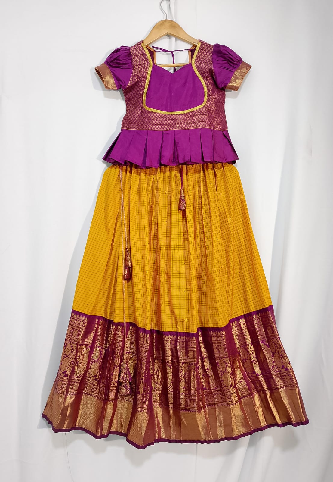 K61: Ready To Ship Beautiful Kids Lehenga Set
