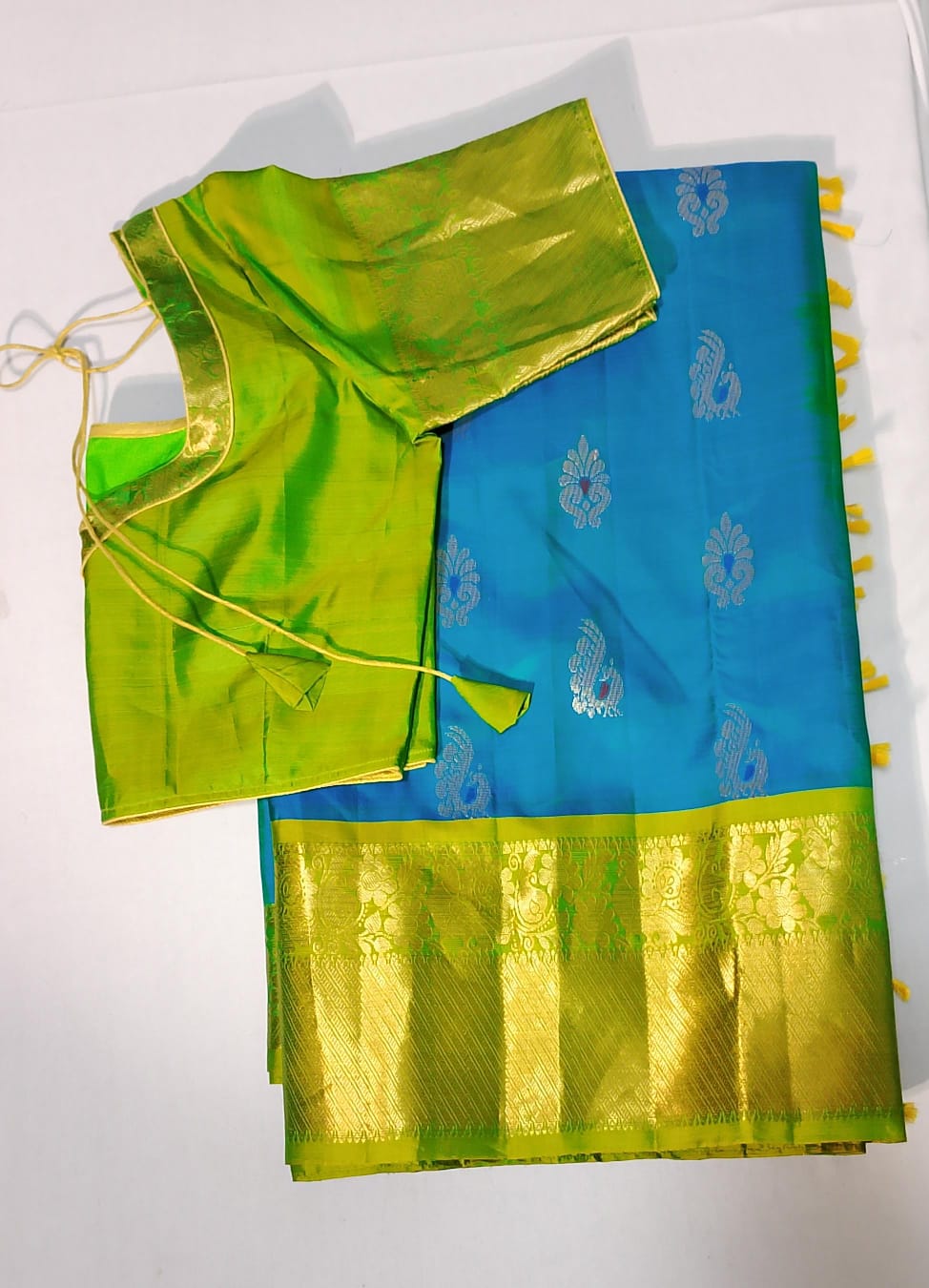 C113: Ready To Ship  Pure Kanichi Pattu Saree With Stitched Blouse