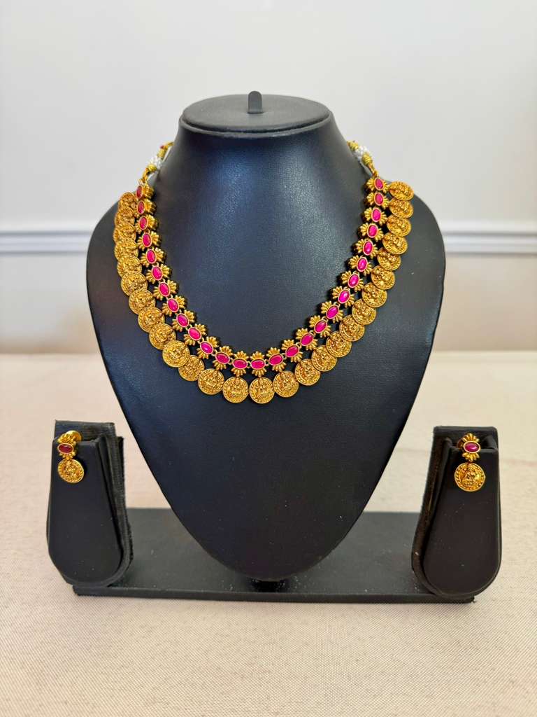 H40: Ready To Ship Beautiful Kasulaperu Set