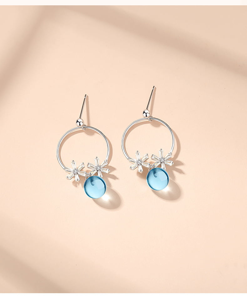 Aquamarine Daisy Earrings