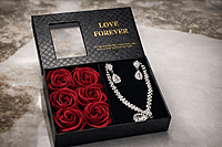 Rose Box with a Jewellery Set