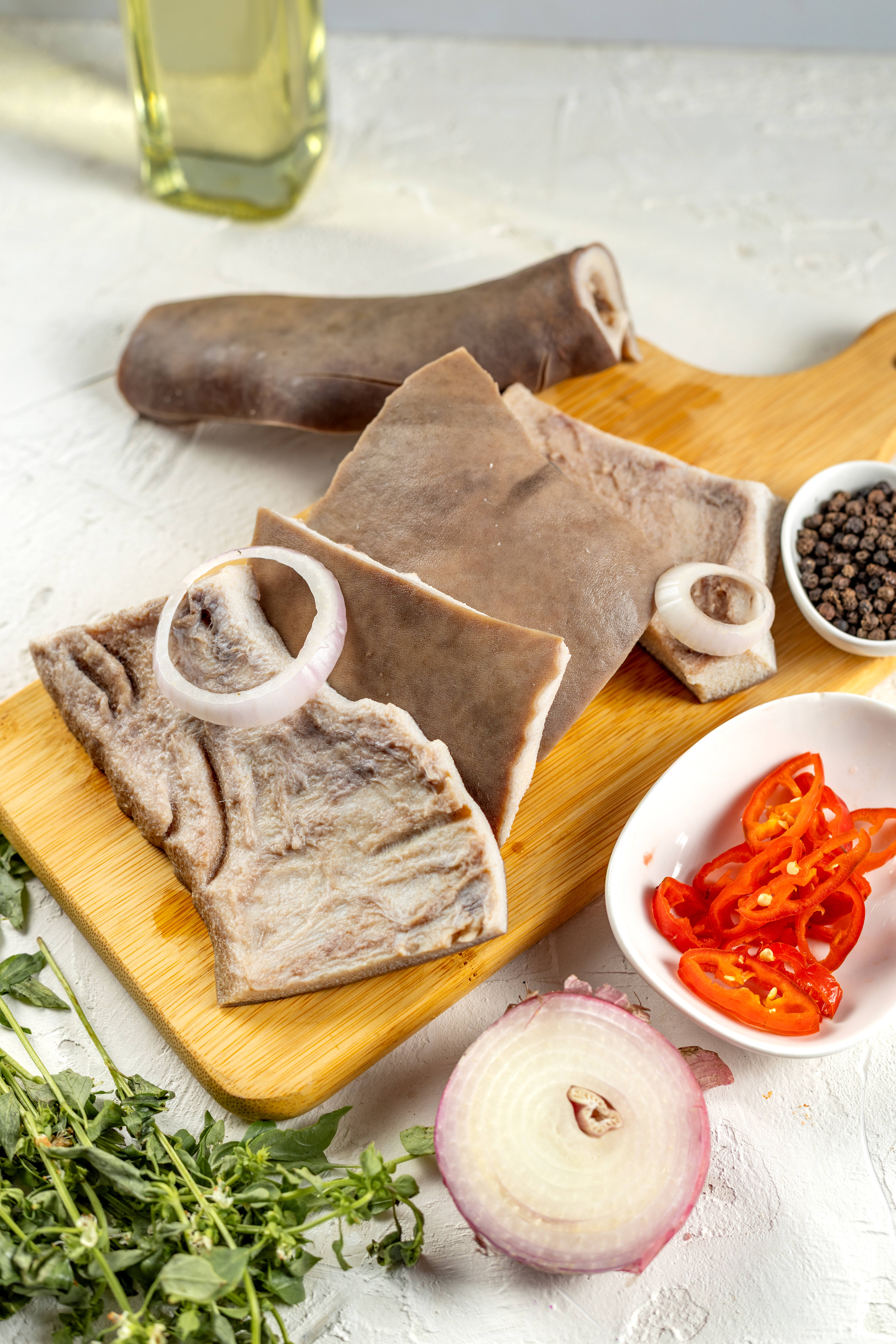 Ponmo (White)  - New Product