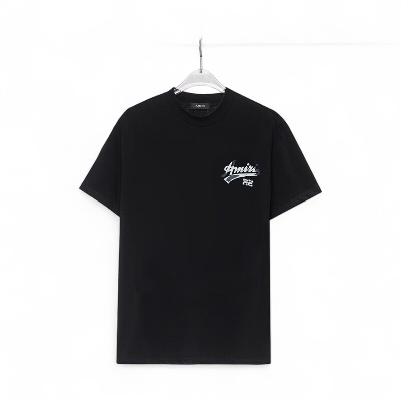 Playera Amiri Logo Script Estilo Deportivo Urbano
