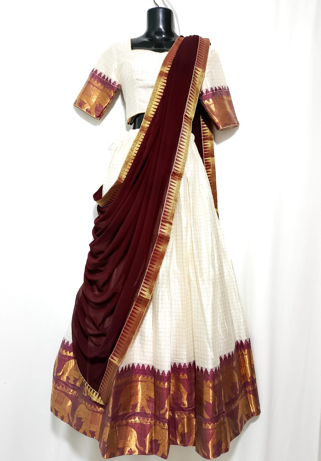 V91: Ready To Ship Beautiful Lehenga Set