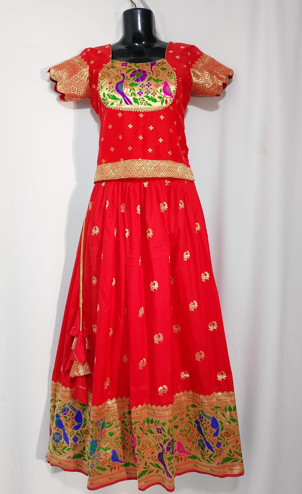 V20: Ready To Ship Beautiful Lehenga Set V20: Ready To Ship Beautiful Lehenga Set