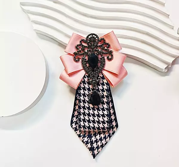 Necktie Cross