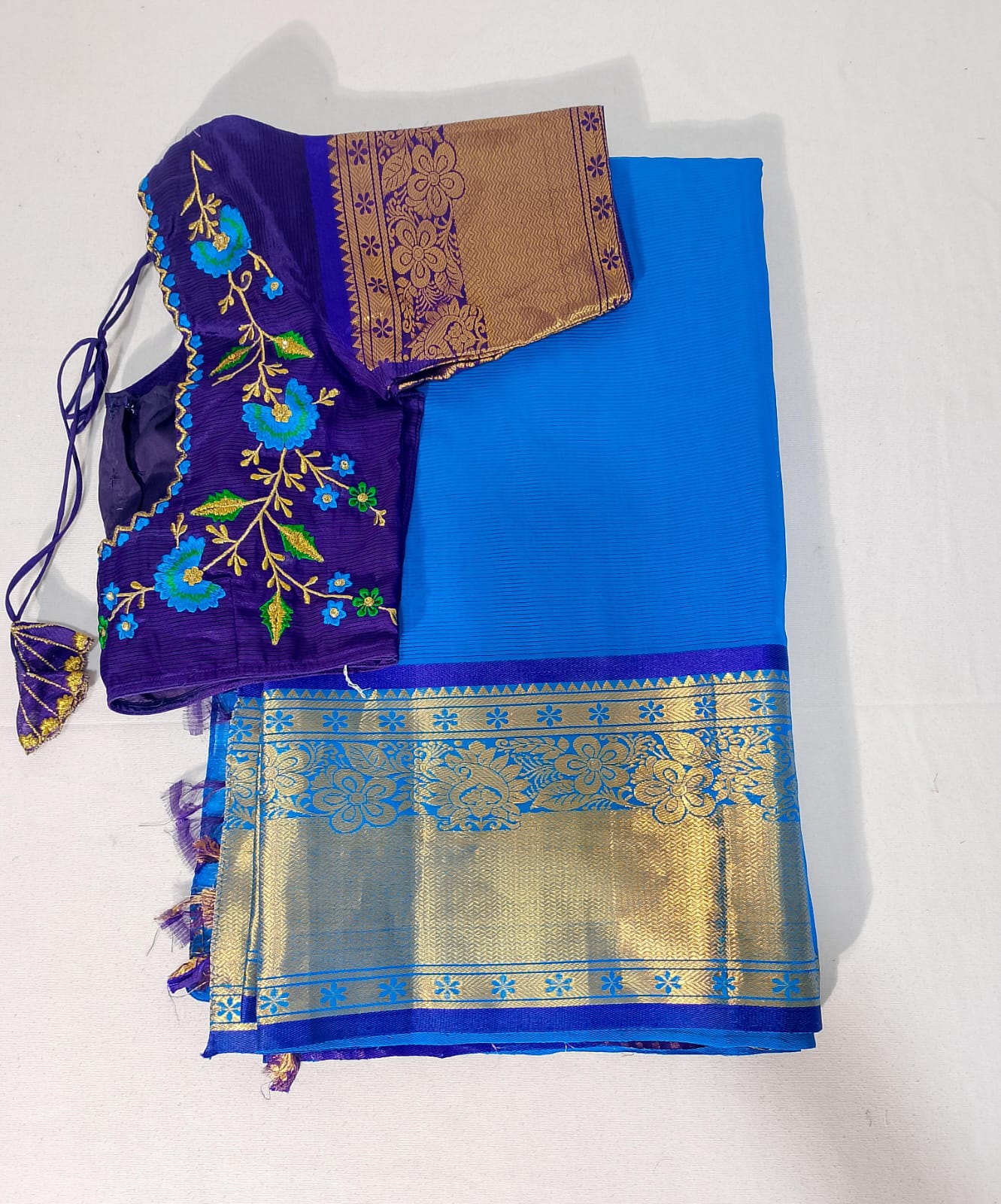 N214: Ready To Ship Beautiful Saree With Stitched Blouse