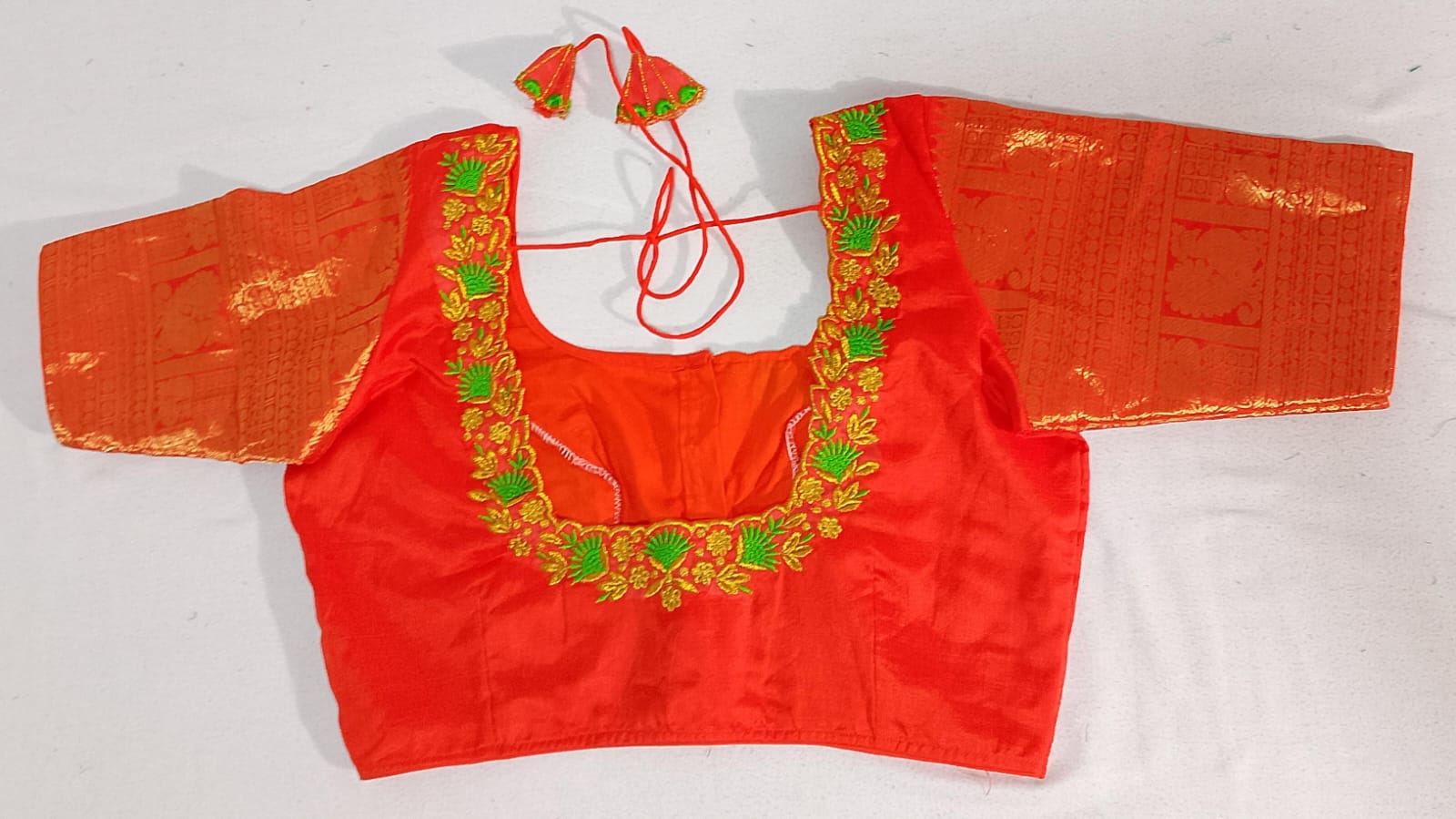 N399: Ready To Ship Beautiful Mangalagiri Saree With Stitched Embroidery Work Blouse