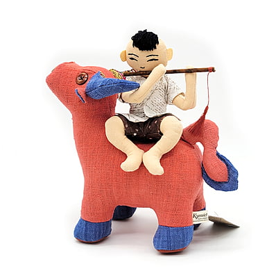 Trâu Mục Đồng Thổi Sáo - Thủ Công Nhồi Bông, Vải Thổ Cẩm Truyền Thống Trâu Mục Đồng Thổi Sáo - Thủ Công Nhồi Bông, Vải Thổ Cẩm Truyền Thống