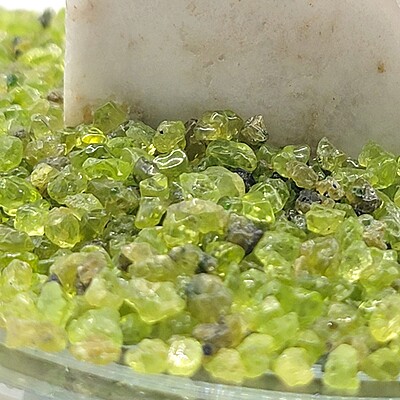 Peridot Chips