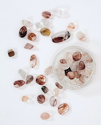 Hematoid Quartz Chips