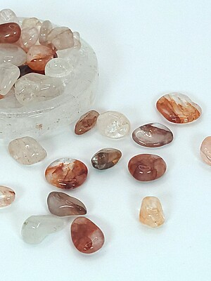 Hematoid Quartz Chips