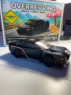 Nissan Skyline GTR R32 - Generic Plastic Brick Assembly Puzzle Kit Nissan Skyline GTR R32 - Generic Plastic Brick Assembly Puzzle Kit