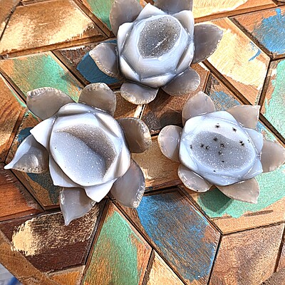 Agate Geode Lotus Carvings Agate Geode Lotus Carvings
