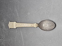 Hickory Dickory Dock Collectible Spoon, Clock Handle Design (5 ⅛ in.)