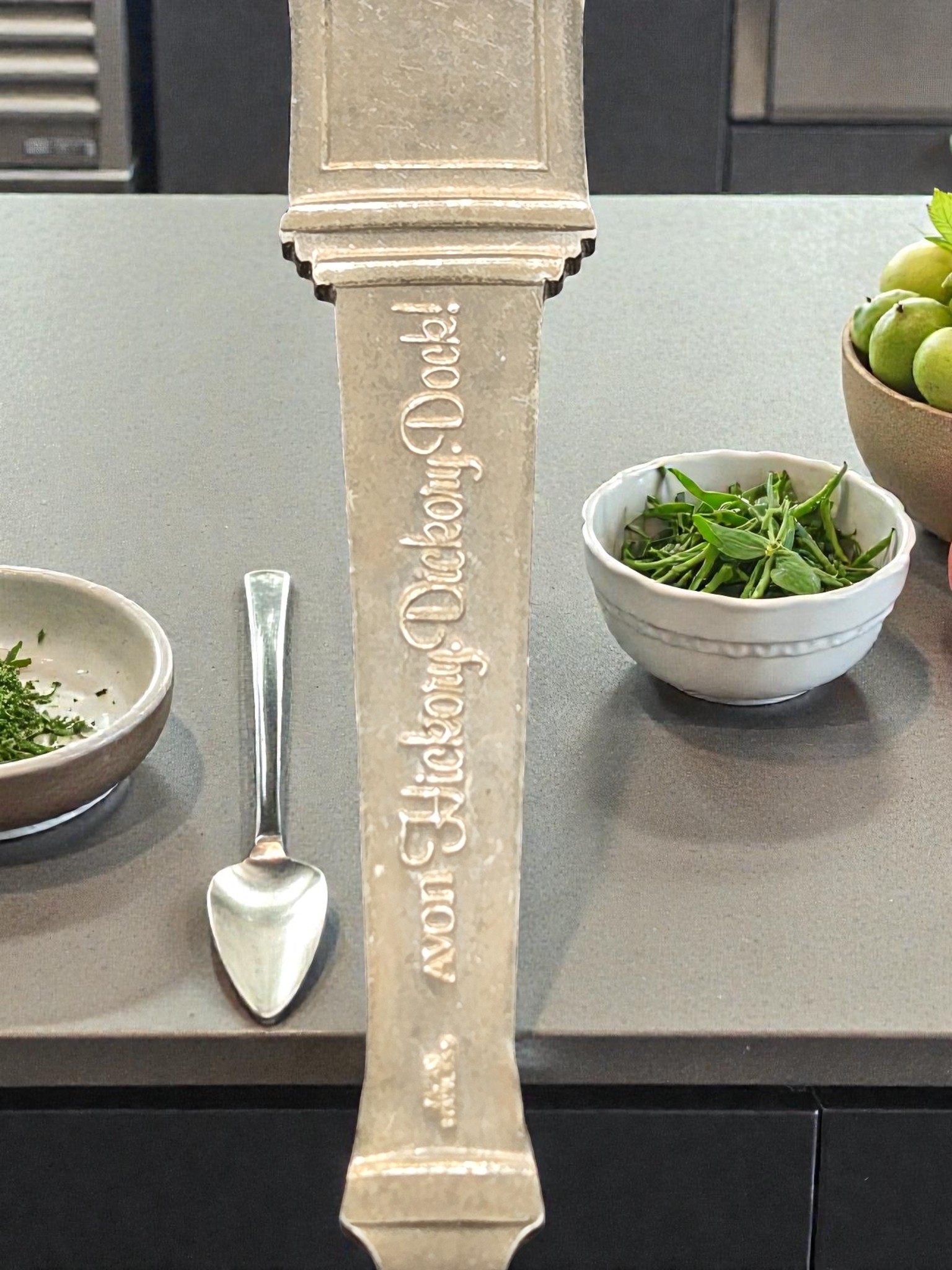 Vintage Hickory Dickory Dock Collectible Spoon, Clock Handle Design (5 ⅛ in.)