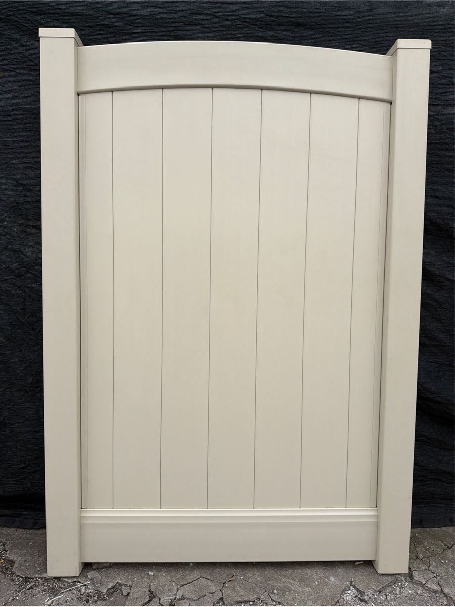 FULL PRIVACY Beige ARCHED 46x66