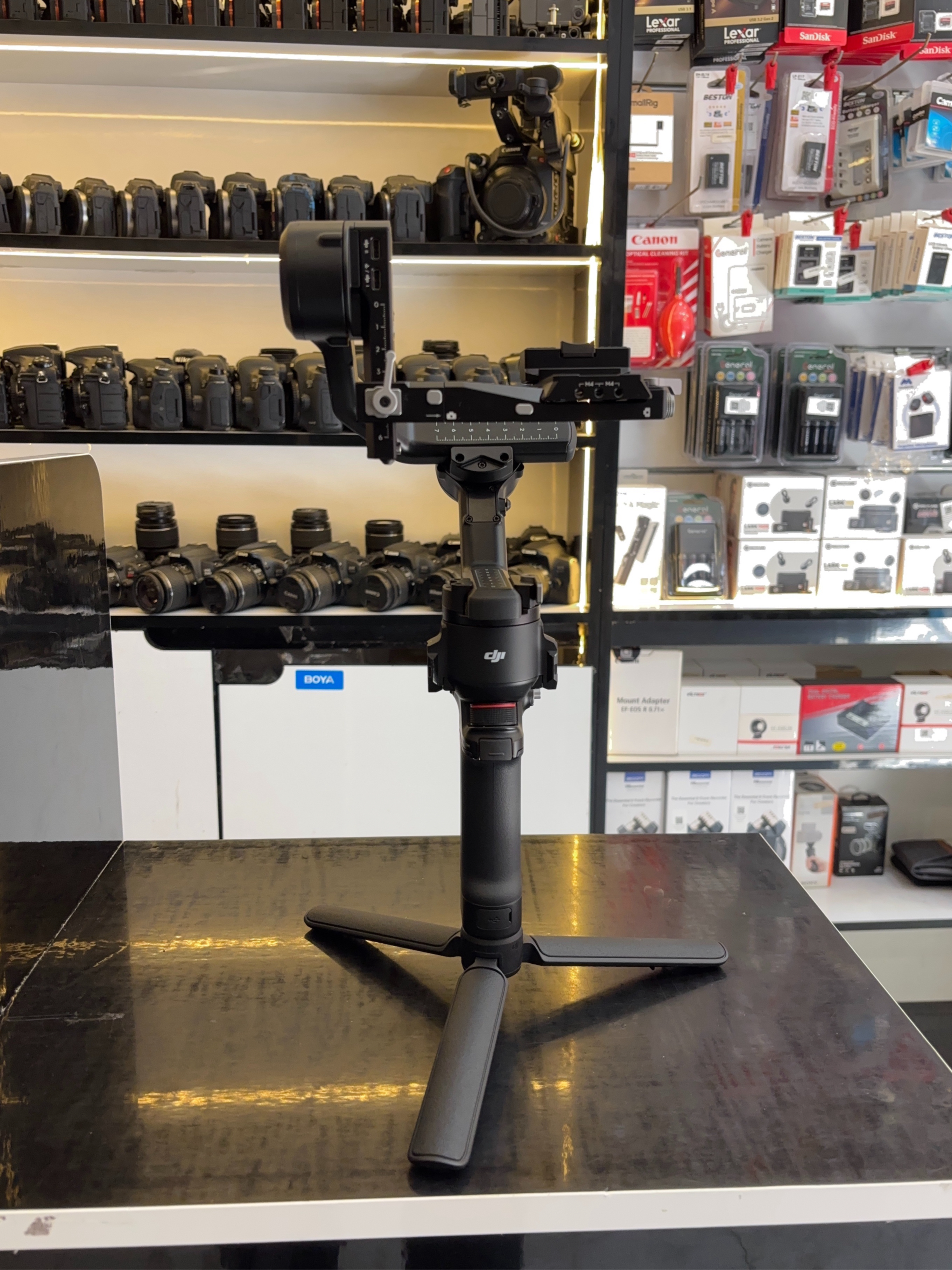 Dji Rs4 Combo Used s.n6ZYXNCH009212F