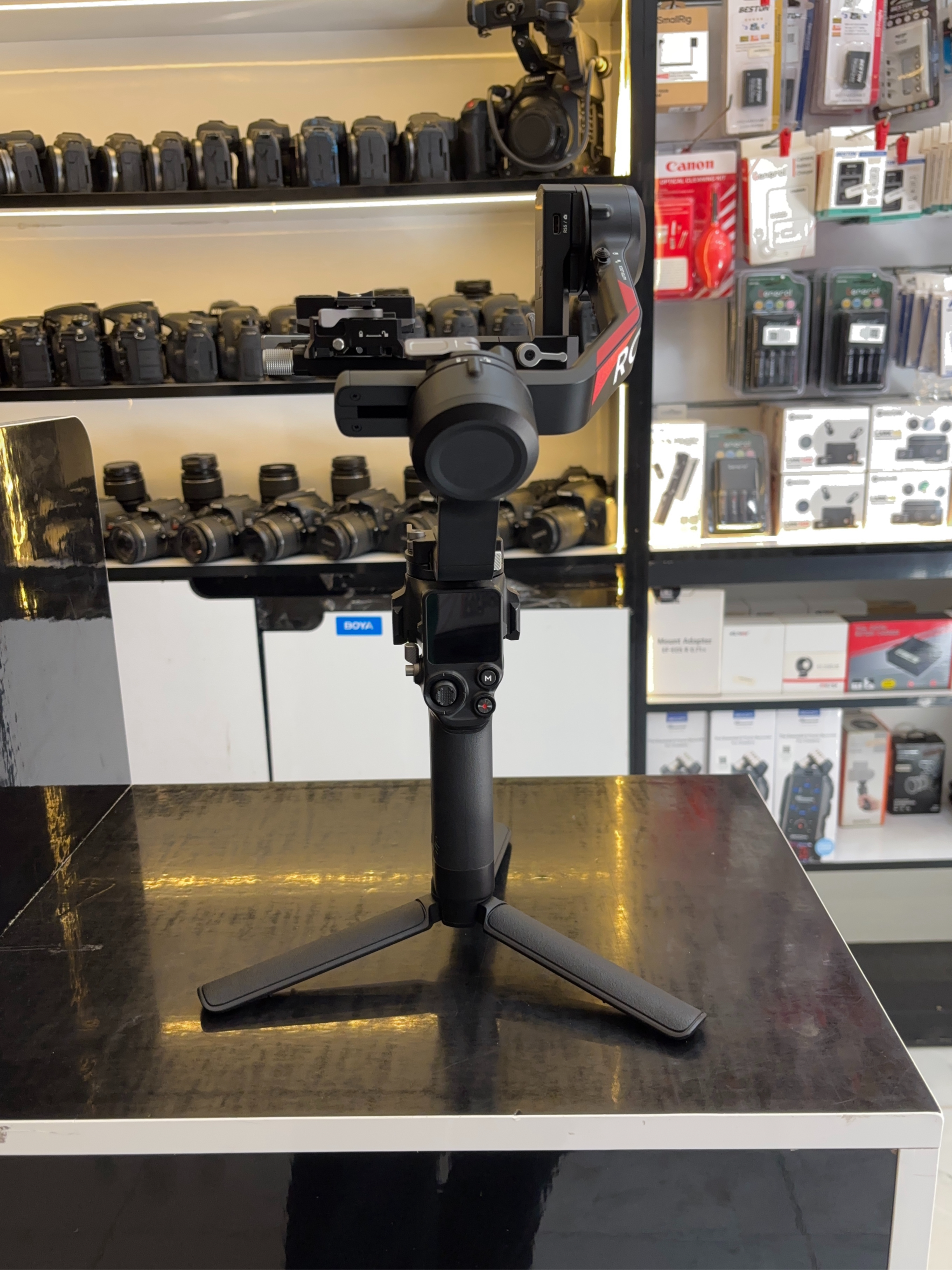 Dji Rs4 Combo Used s.n6ZYXNCH009212F