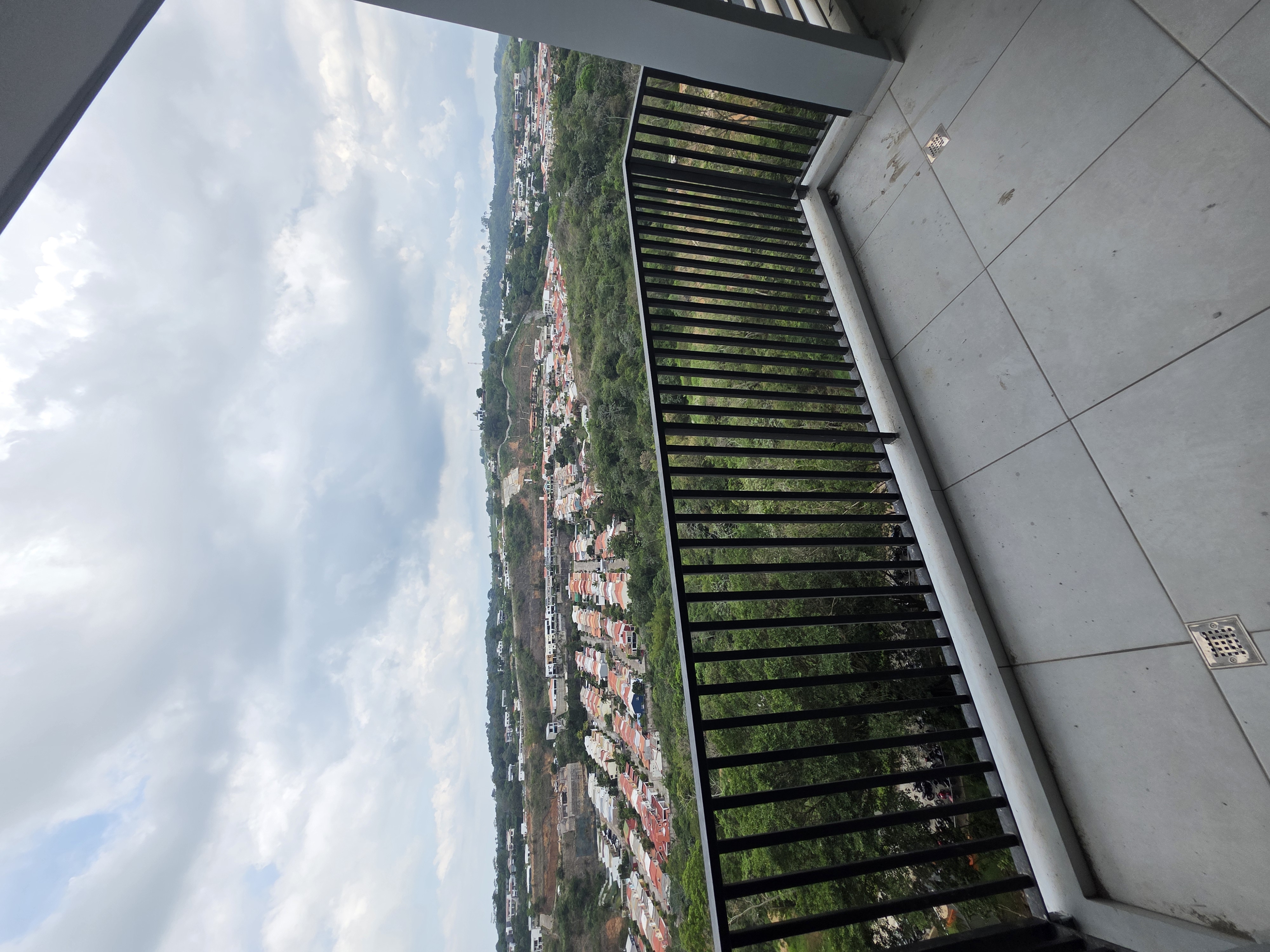 10023 Apartamento amueblado en Alquiler en Nuevo Cuscatlán | Alturas del Bosque