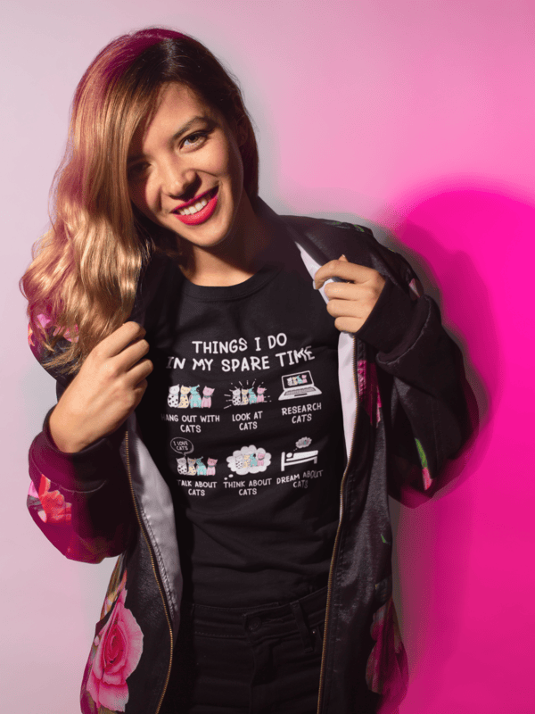 Things I Do In My Spare Time Cat T-Shirt – Funny Cat Lover Activities Tee