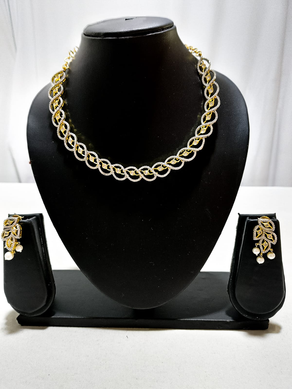 H36: Ready To Ship Beautiful White Stone Necklace Set