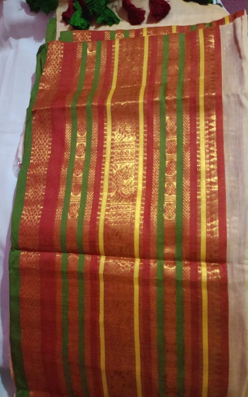 Mulcotton Saree With Kanjee Border- Maroon Shade