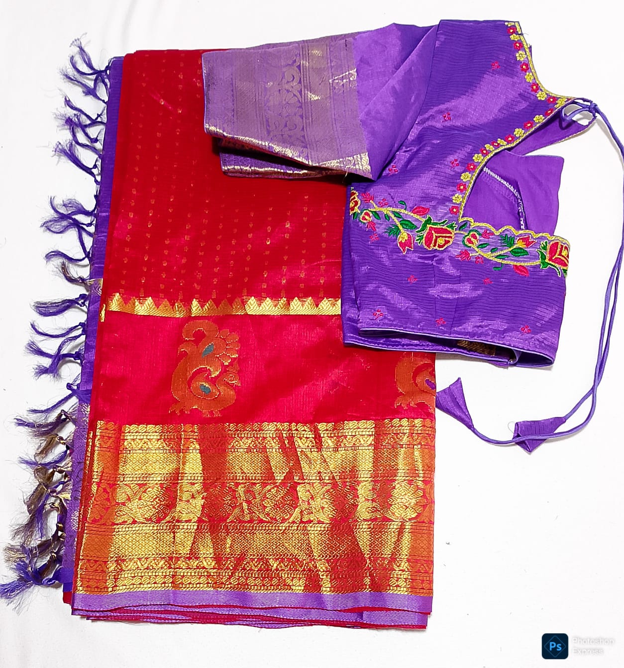 N595: Ready To Ship Beautiful Saree With Stitched Blouse