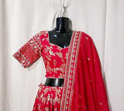 K0001: Ready To Ship Beautiful Designer Banarasi Printed Lehanga Set