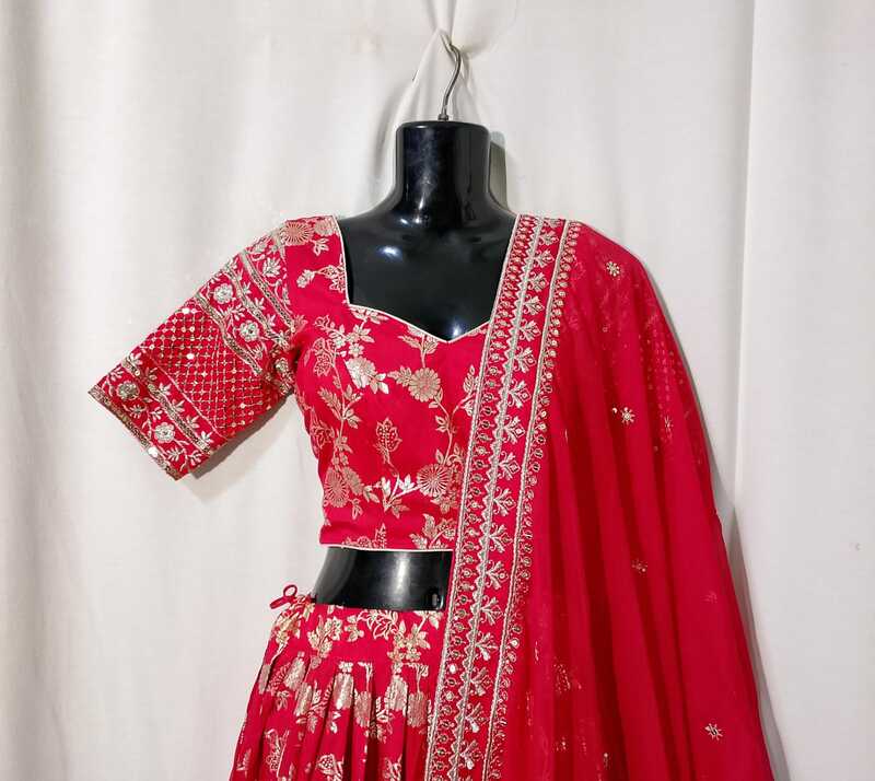 K0001: Ready To Ship Beautiful Designer Banarasi Printed Lehanga Set