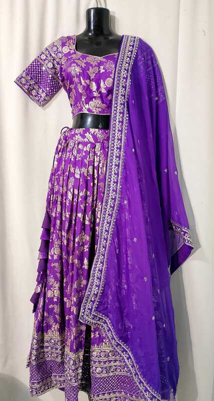 K100: Ready To Ship Beautiful Designer Banarasi Printed Lehanga Set