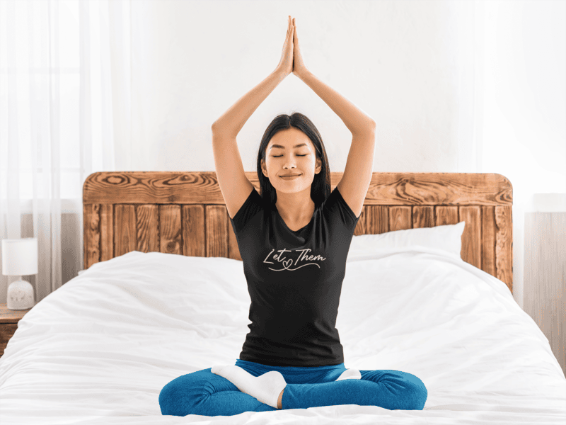 Let Them – Letting Go Mindset Tee