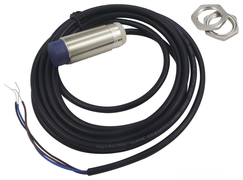 Inductive Proximity Sensor PNP, 12-24 V Inductive Proximity Sensor PNP, 12-24 V