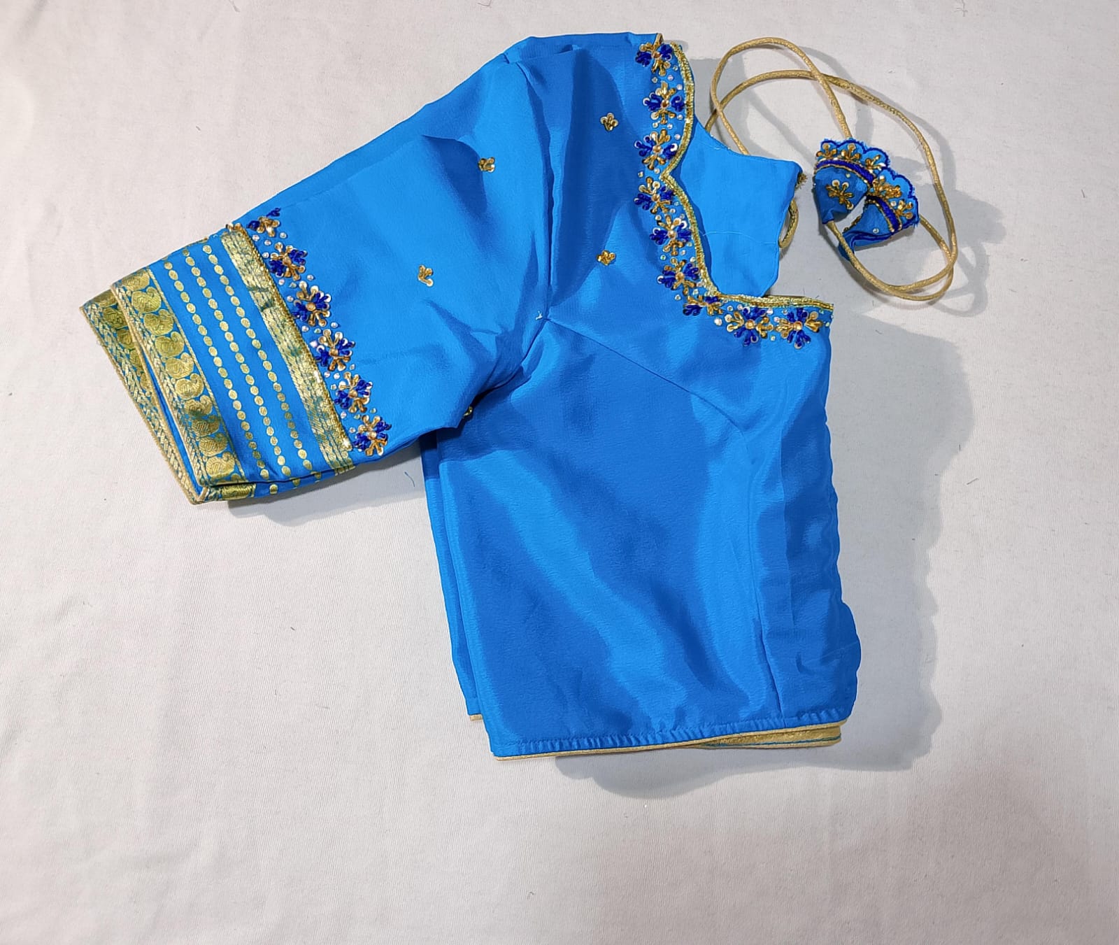 N37: Ready To Ship Beautiful Saree With Stitched Blouse N37: Ready To Ship Beautiful Saree With Stitched Blouse