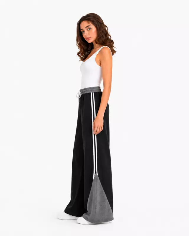 Wide-Leg Cotton Sweatpants
