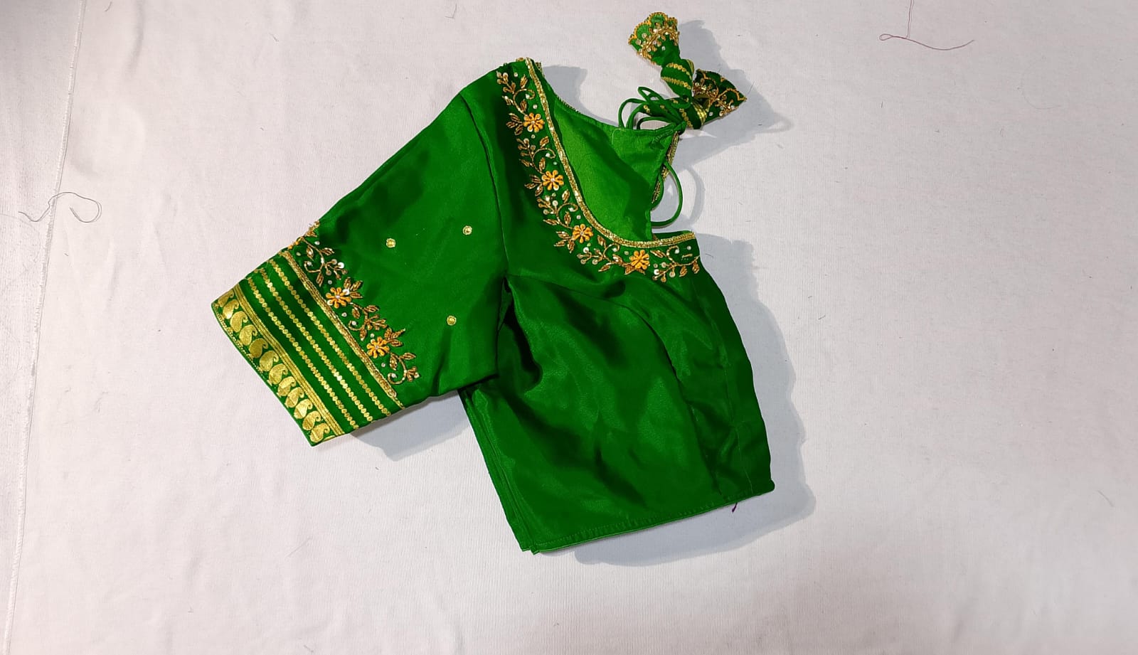 N34: Ready To Ship Beautiful Saree With Stitched Blouse N34: Ready To Ship Beautiful Saree With Stitched Blouse