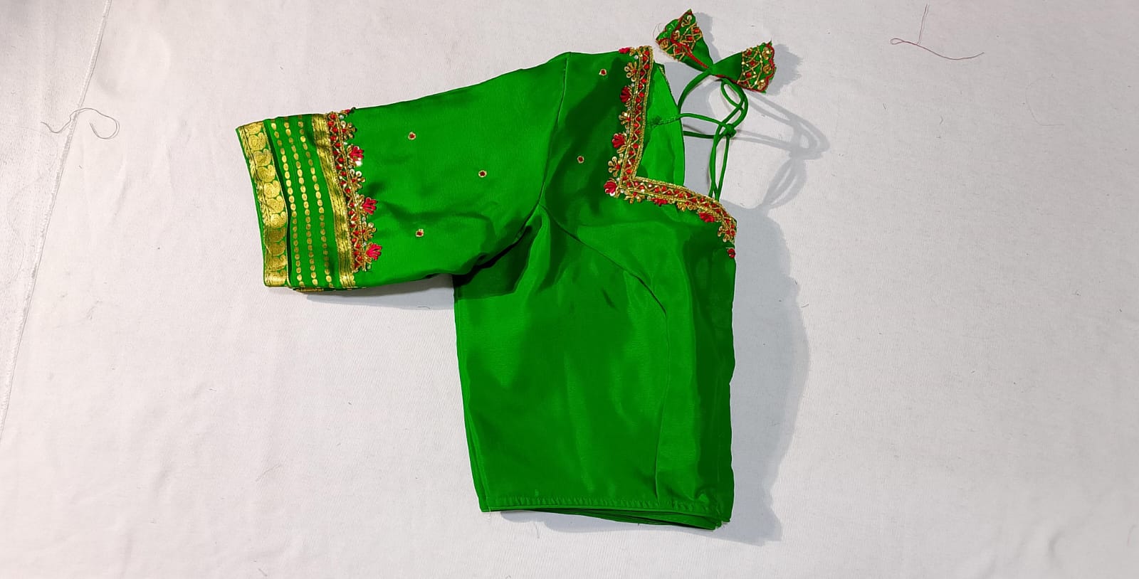 N33: Ready To Ship Beautiful Pure Kanchipattu Saree With Stitched Maggam Work Blouse