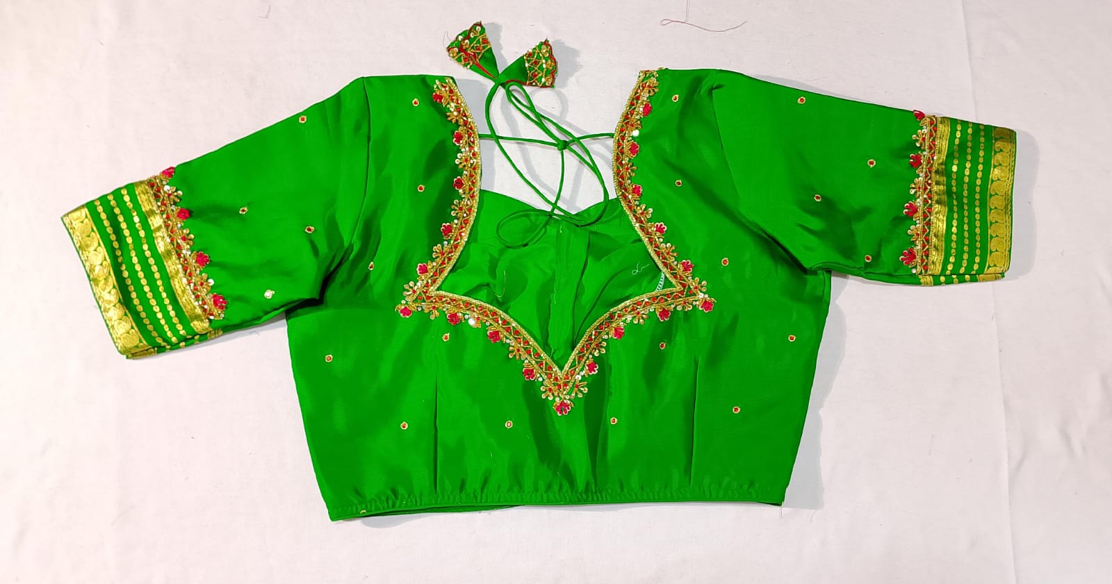 N33: Ready To Ship Beautiful Pure Kanchipattu Saree With Stitched Maggam Work Blouse