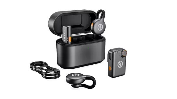 Hollyland LARK M2S Combo (with Camera RX + USB-C RX, USB-C to Lightning Cable, Space Gray)