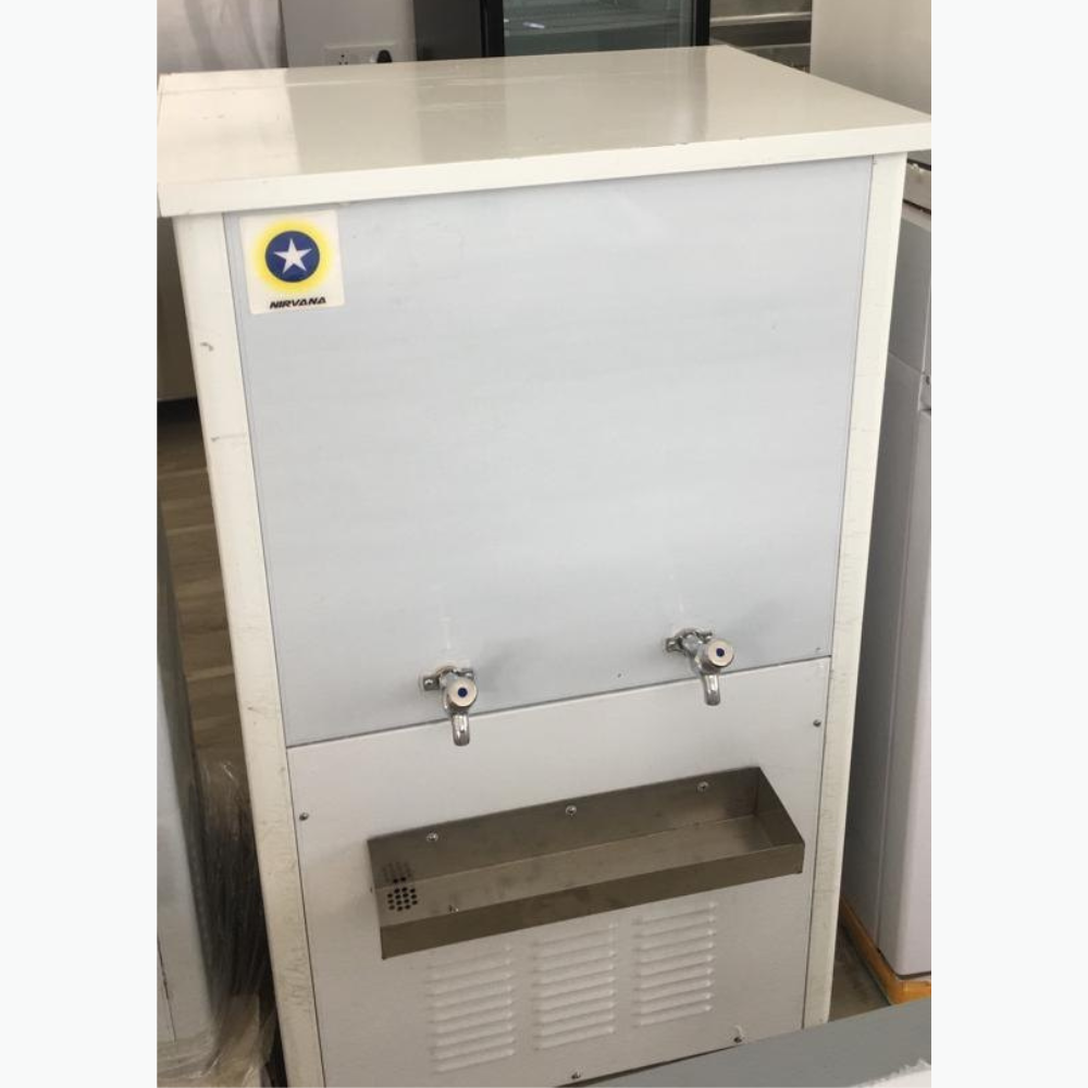 Nirvana Storage Water Cooler NSW4080, front view.
