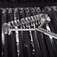 Broil King Grill Brush - Tri-Head - Twisted