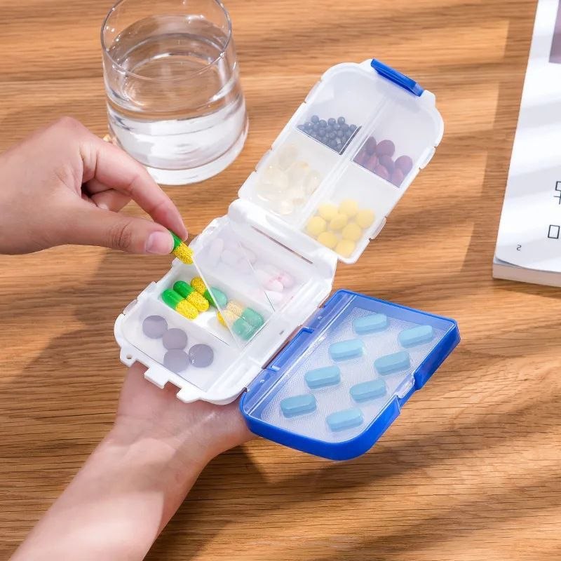 MEDICARE TRAVEL-MATE MEDICINE STORAGE -8 GRIDS