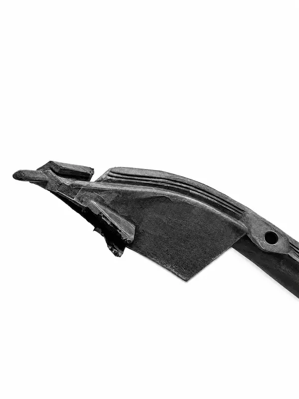 Mercedes Benz C126 Coupe Right Door Seal